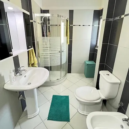 Sealavita, Modern 2 Bedroom Sea & Sunset View Apartament Wlora
