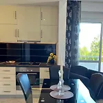 Appartement Sealavita, Modern 2 Bedroom Sea & Sunset View