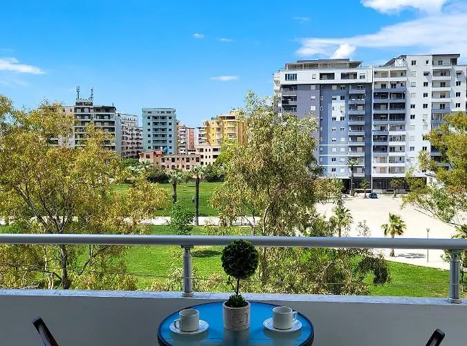Sealavita, Modern 2 Bedroom Sea & Sunset View * Влёра