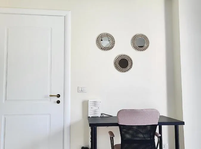 Апартаменты Sealavita, Modern 2 Bedroom Sea & Sunset View Влёра